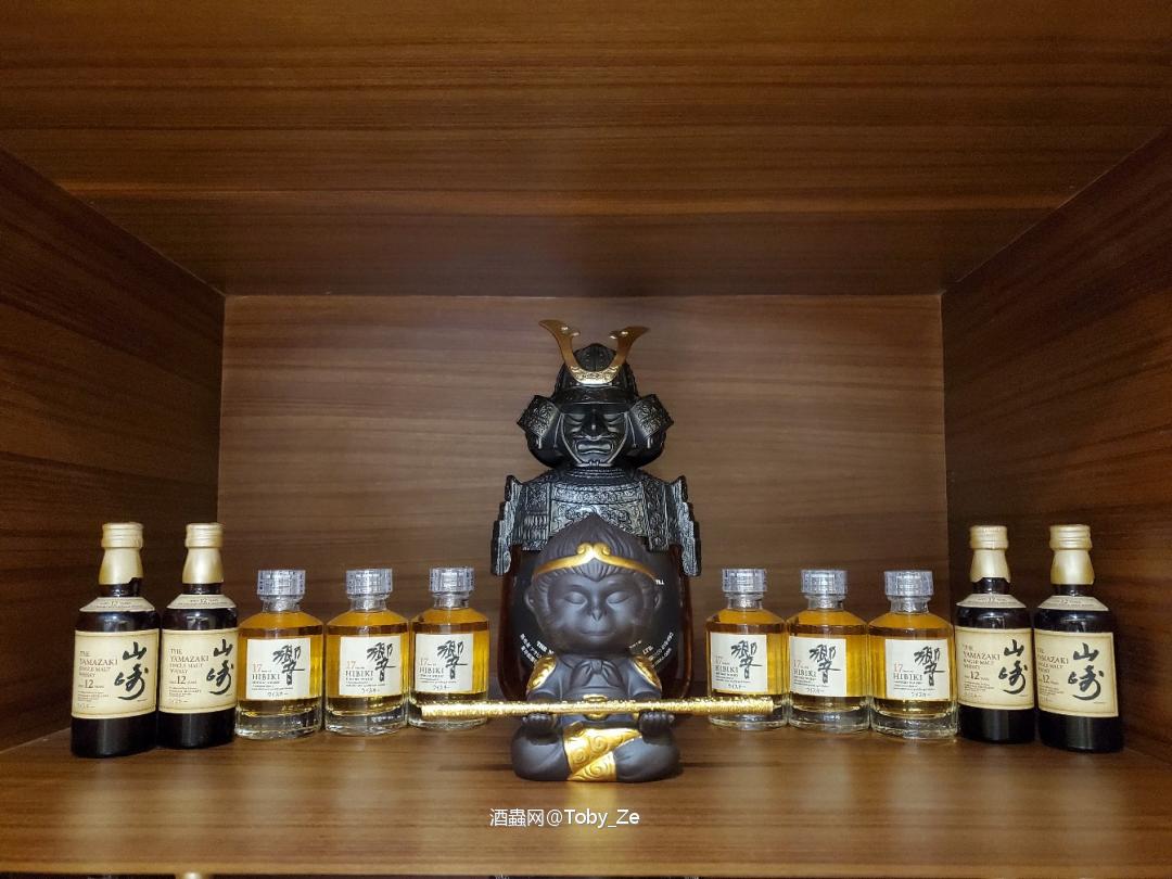 威士忌的路上越走越深。