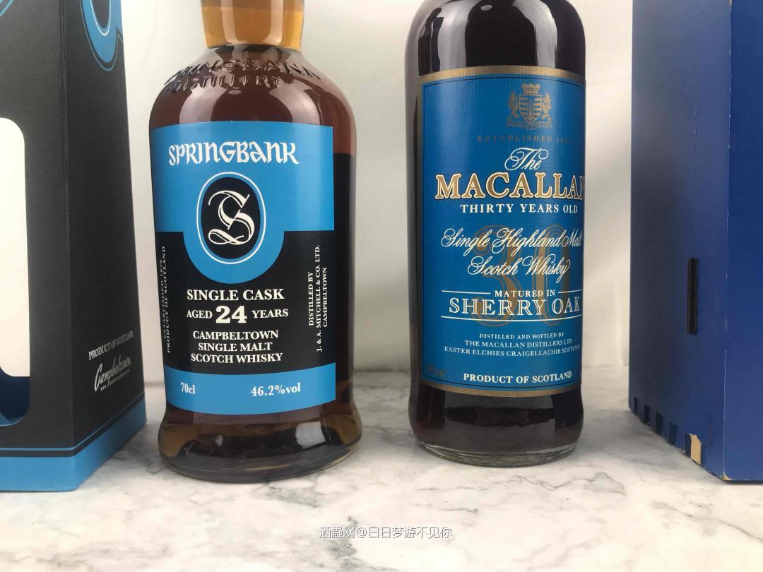 蓝蓝的天上白云飘