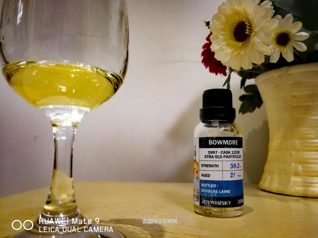 Bowmore 21 yo Douglas Laing's XOP