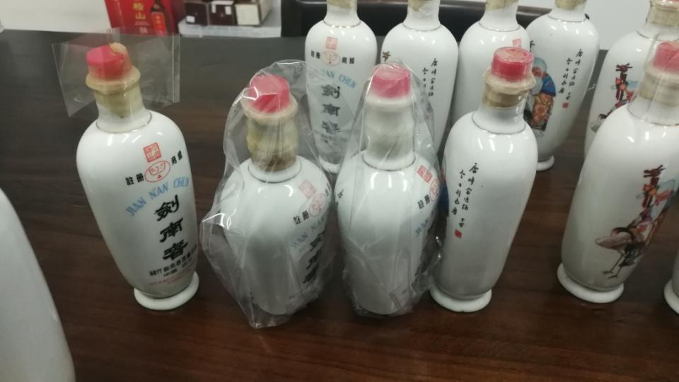 称重量，穿衣服