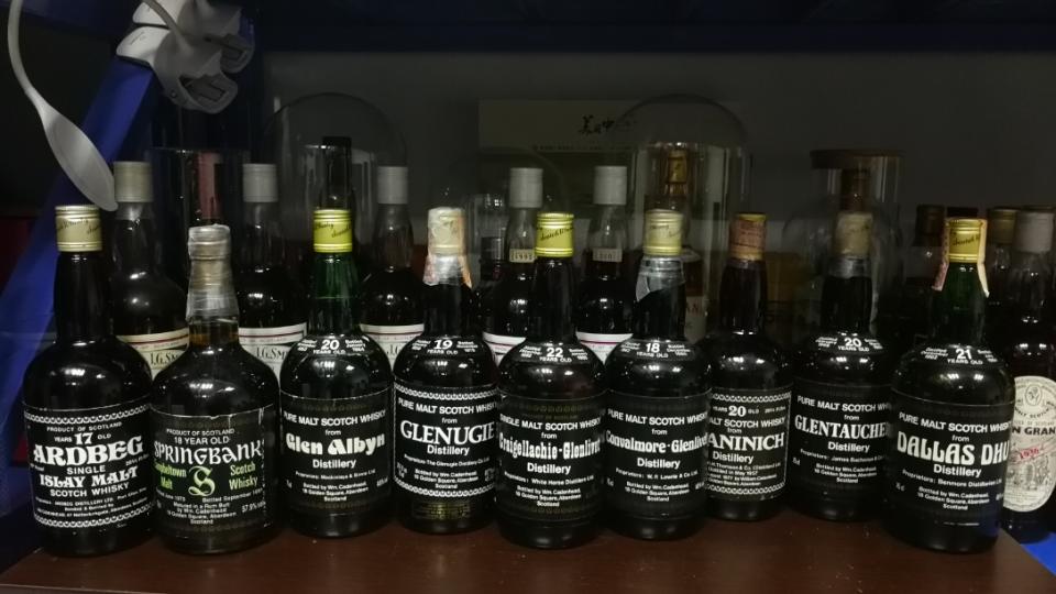 刚入的，小酒版送的