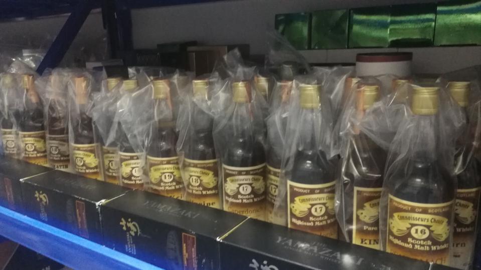 下周拍合影，gm棕色标