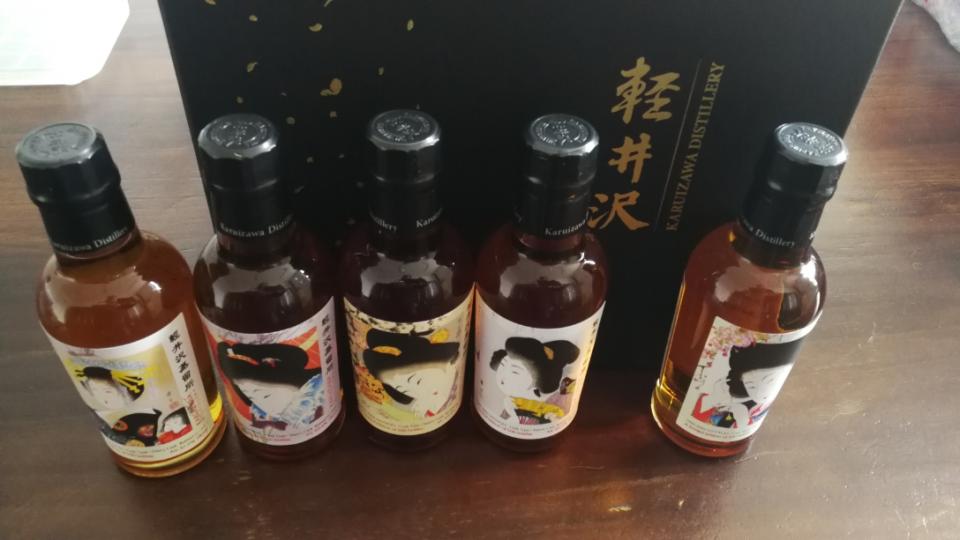 金屋藏娇，不咋滴