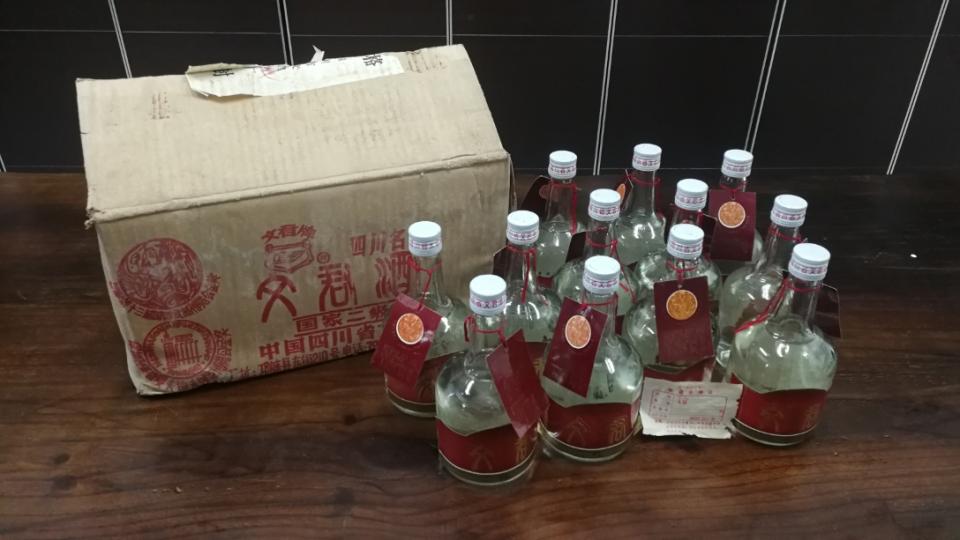都是成箱的