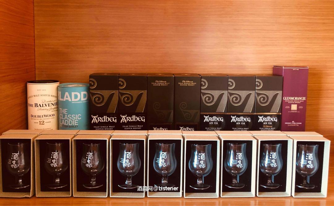 以父之酩值得拥有.支持酒虫，希望越办越好<img src='https://sdata.whiskyworm.com/xcxpics/emoji_30.png' class='emoji' />