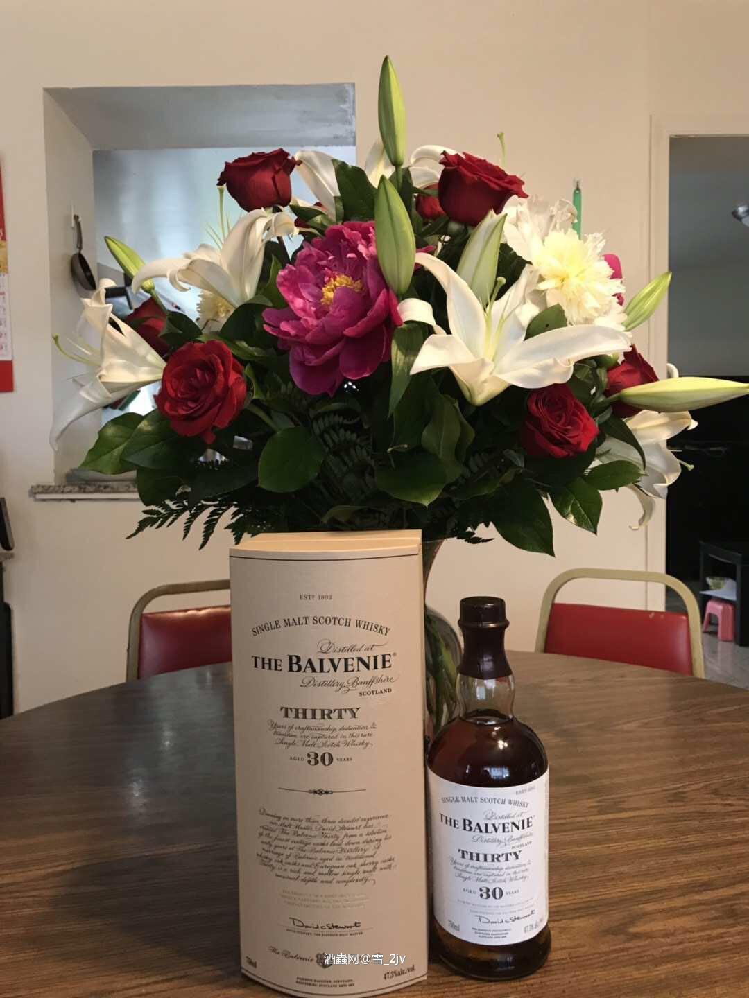 老婆的生日借此開瓶來開心一下。