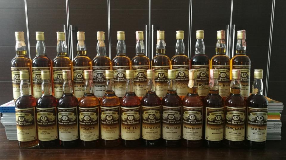 开卷有益 搭台合影