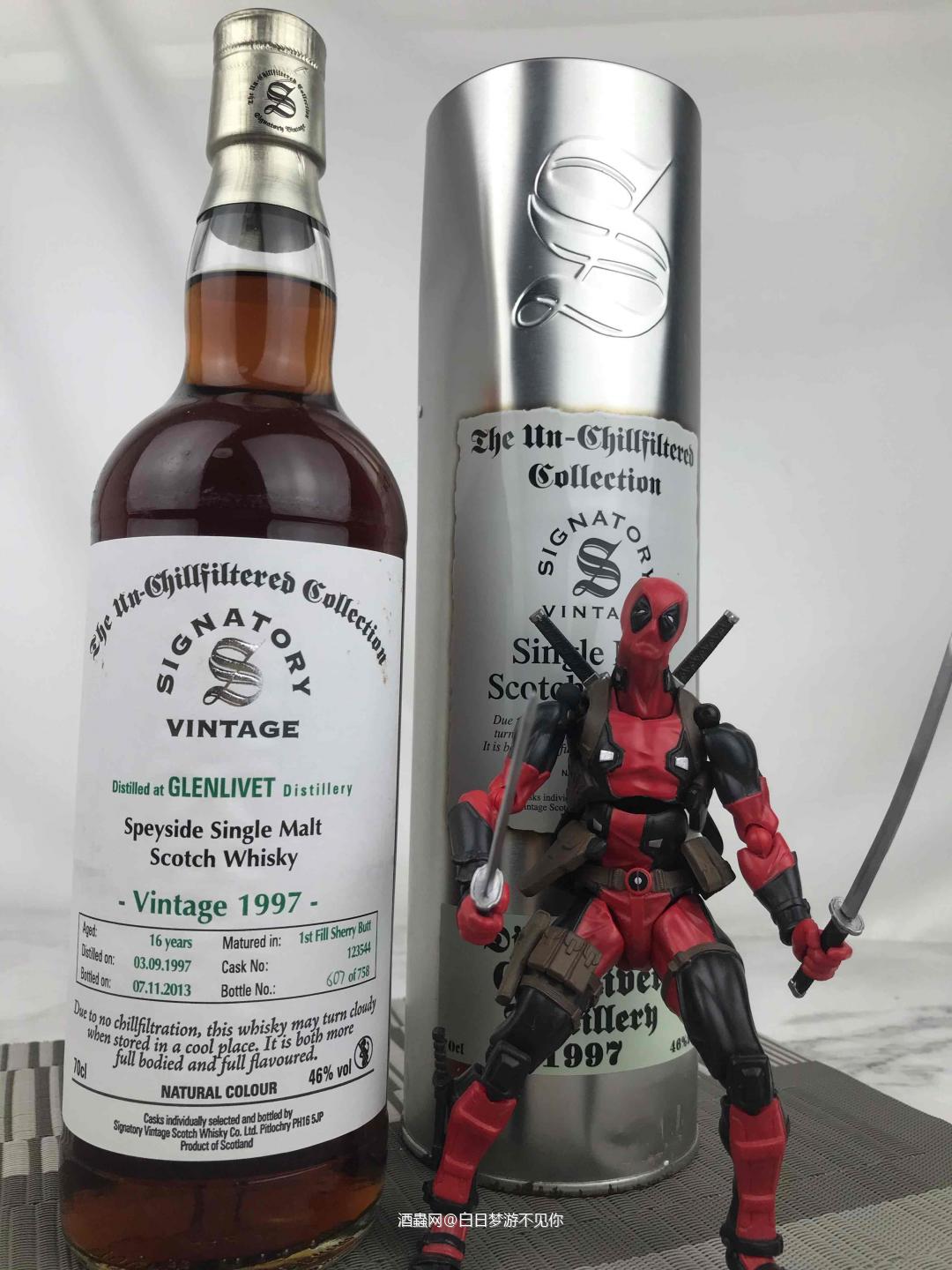 有时候觉得这种简单的酒标蛮好看的