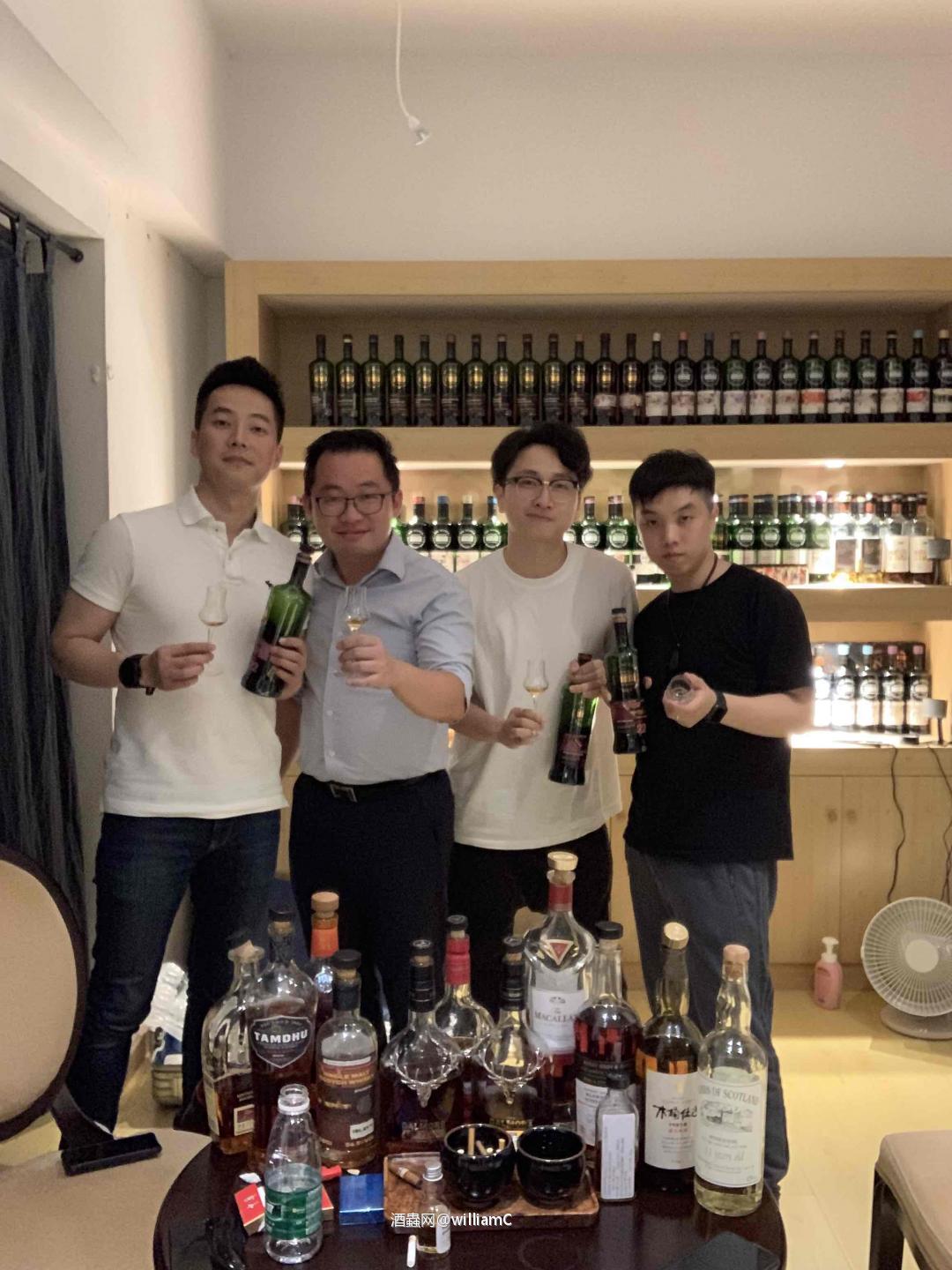 今晚到位！舒服<img src='https://sdata.whiskyworm.com/xcxpics/emoji_43.png' class='emoji' />