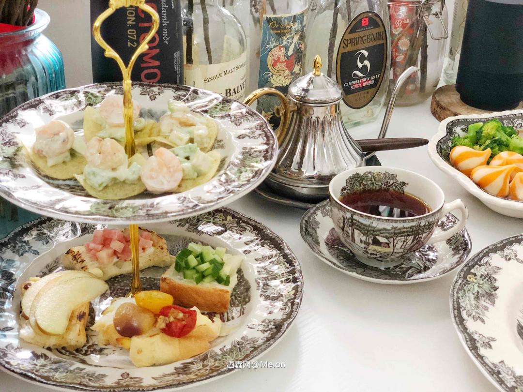 买了套盘子做了顿brunch,用了很多whisky调味~