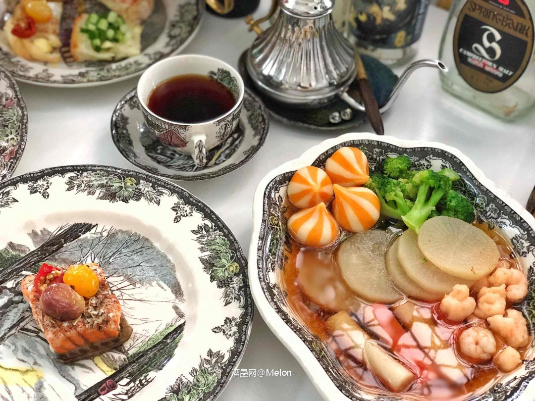 买了套盘子做了顿brunch,用了很多whisky调味~