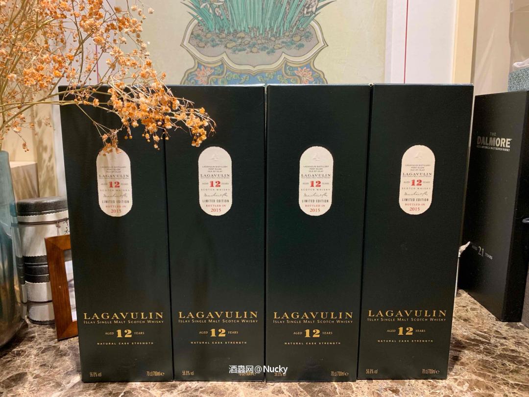 最近流行发成批口粮酒啊,我也来一发,Lagavulin CS12
