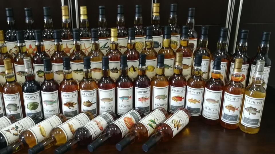 集体照，费用不低