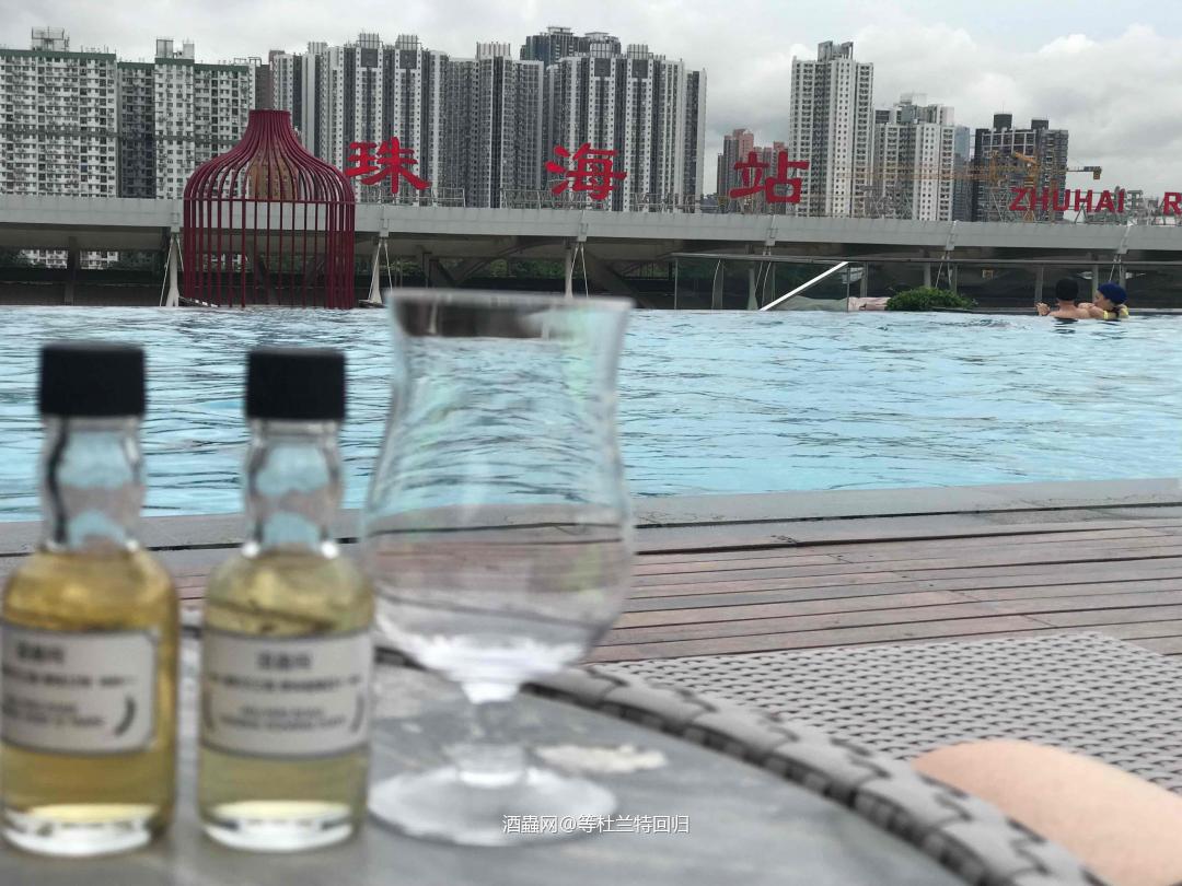 感谢酒虫网，带着威士忌周围去