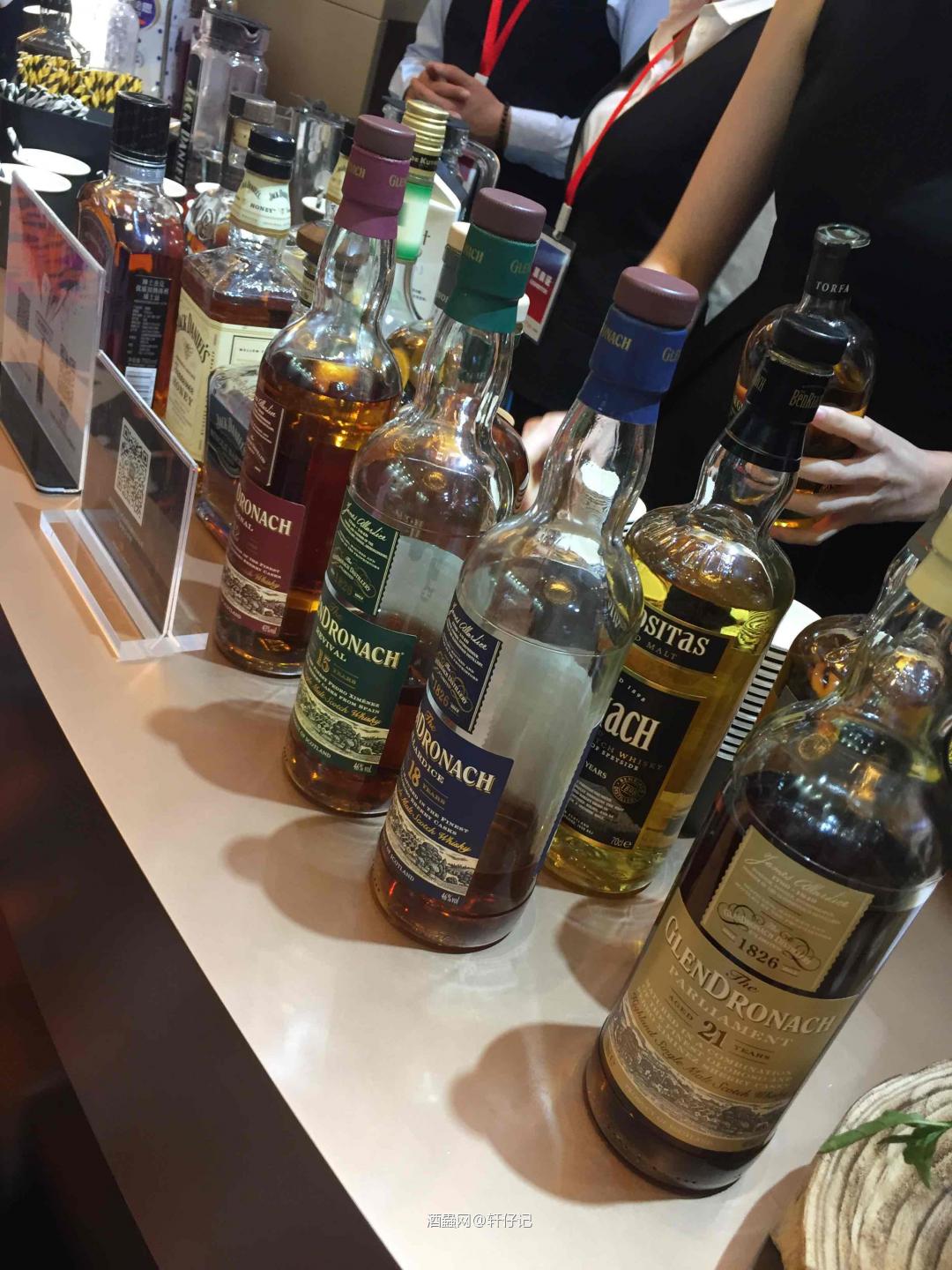 昨天打卡了，第一次，无经验，今天才能起来发帖<img src='https://sdata.whiskyworm.com/xcxpics/emoji_37.png' class='emoji' /><img src='https://sdata.whiskyworm.com/xcxpics/emoji_37.png' class='emoji' />