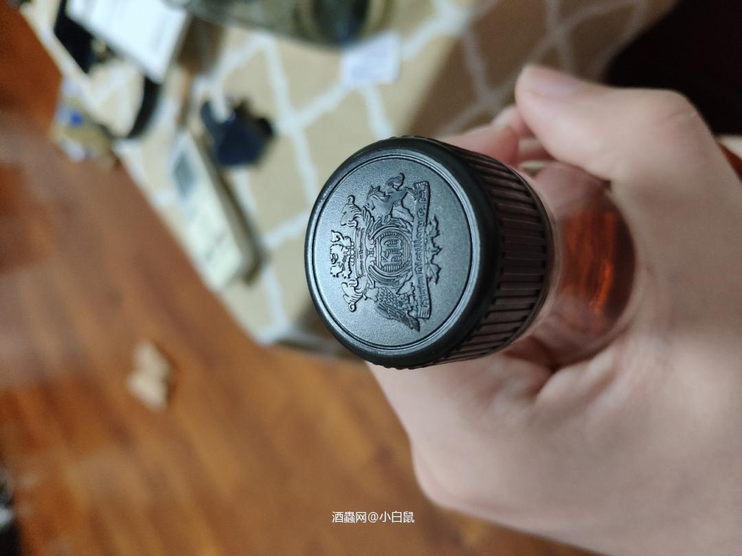 为啥我喝到波本的味道？！