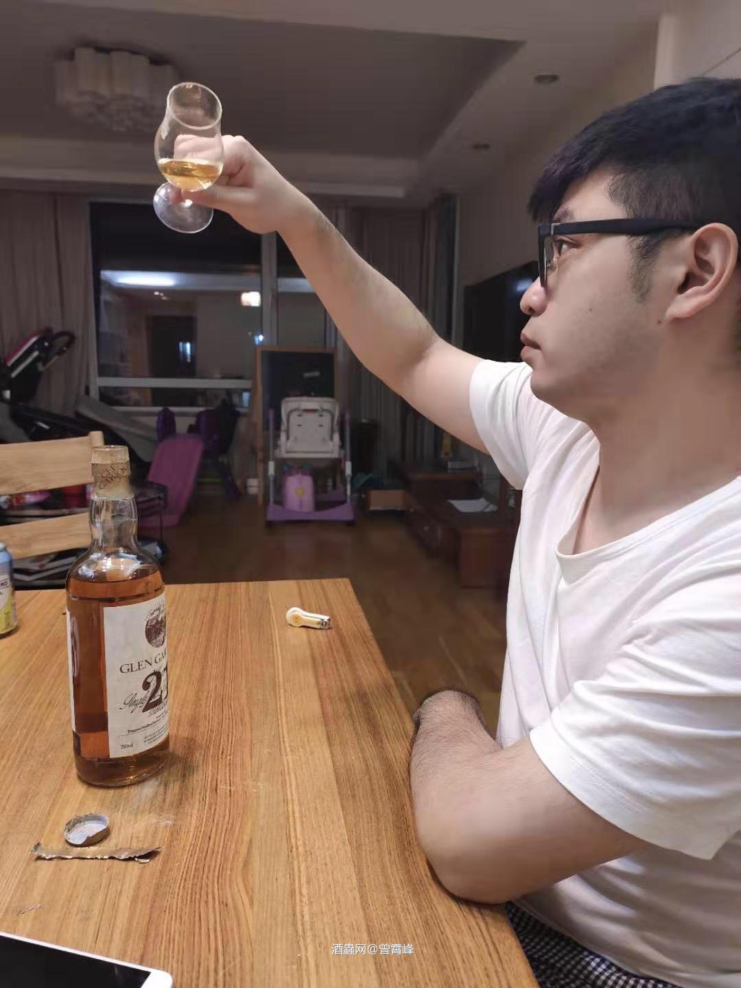 好喝到翻白眼～<img src='https://sdata.whiskyworm.com/xcxpics/emoji_1.png' class='emoji' />