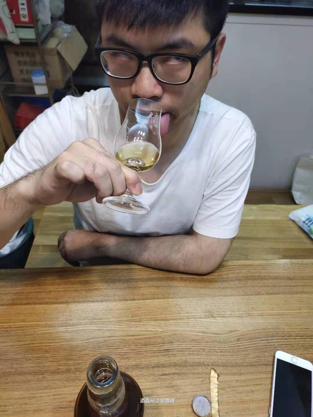 好喝到翻白眼～<img src='https://sdata.whiskyworm.com/xcxpics/emoji_1.png' class='emoji' />