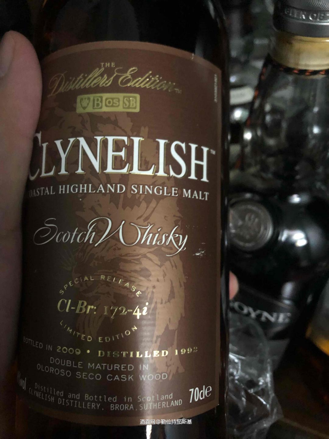 翻出来一瓶小猫，过哦罗罗嗦雪梨桶，看着是我的菜