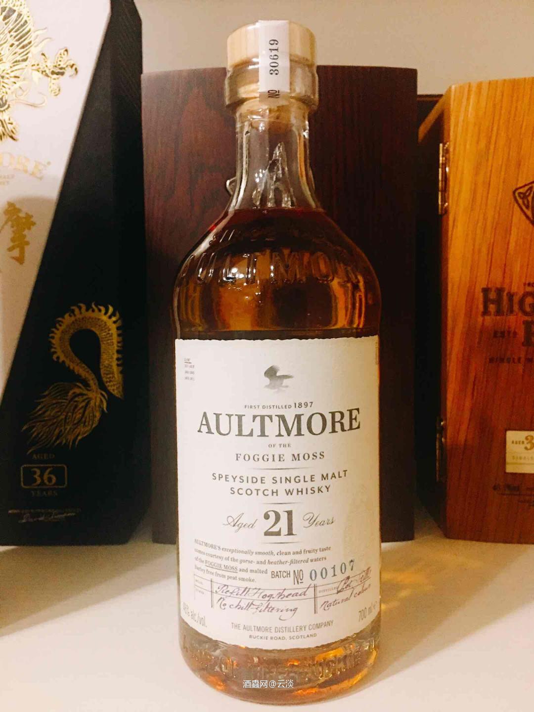 入坑来第一次参加展会收获还是圆满的！感谢酒友们的帮助<img src='https://sdata.whiskyworm.com/xcxpics/emoji_45.png' class='emoji' />独角兽🦄️没买到有点小遗憾<img src='https://sdata.whiskyworm.com/xcxpics/emoji_29.png' class='emoji' />入坑快一年了，祝愿展会越办越好！来年再聚👍