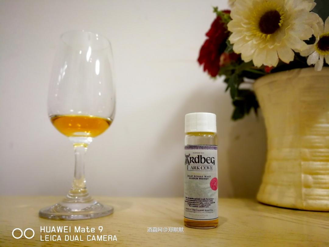 Ardbeg ‘Dark Cove’ 会员版