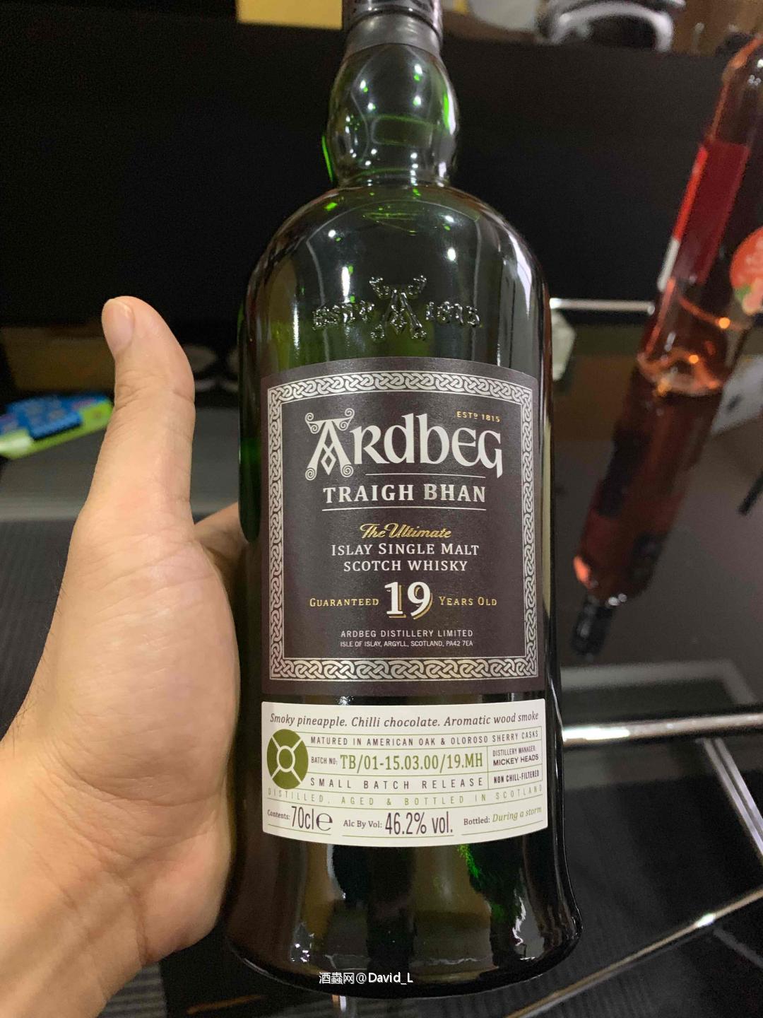 第一瓶行货到手 先帮大家喝喝看<img src='https://sdata.whiskyworm.com/xcxpics/emoji_14.png' class='emoji' />