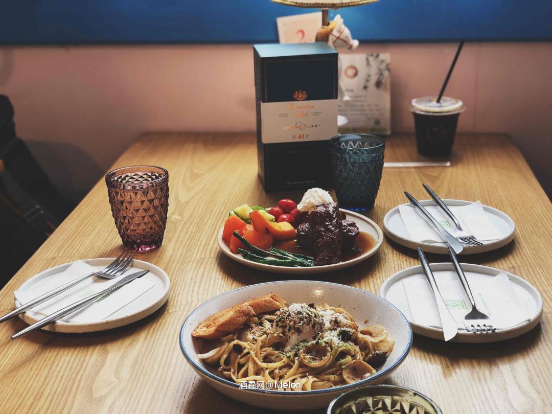 一瓶41年的糖水