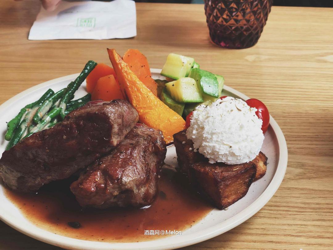 一瓶41年的糖水