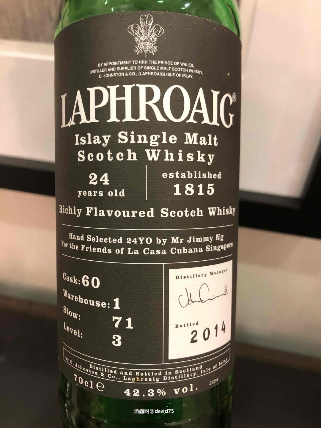 威士忌的朝拜 在身为威士忌大佬的朋友家第一次真正接触威士忌，第二天早上醒来真的是连呼吸都是威士忌香味，太棒了，开始喜欢威士忌，就是这起点太高了，准备慢慢开始起步