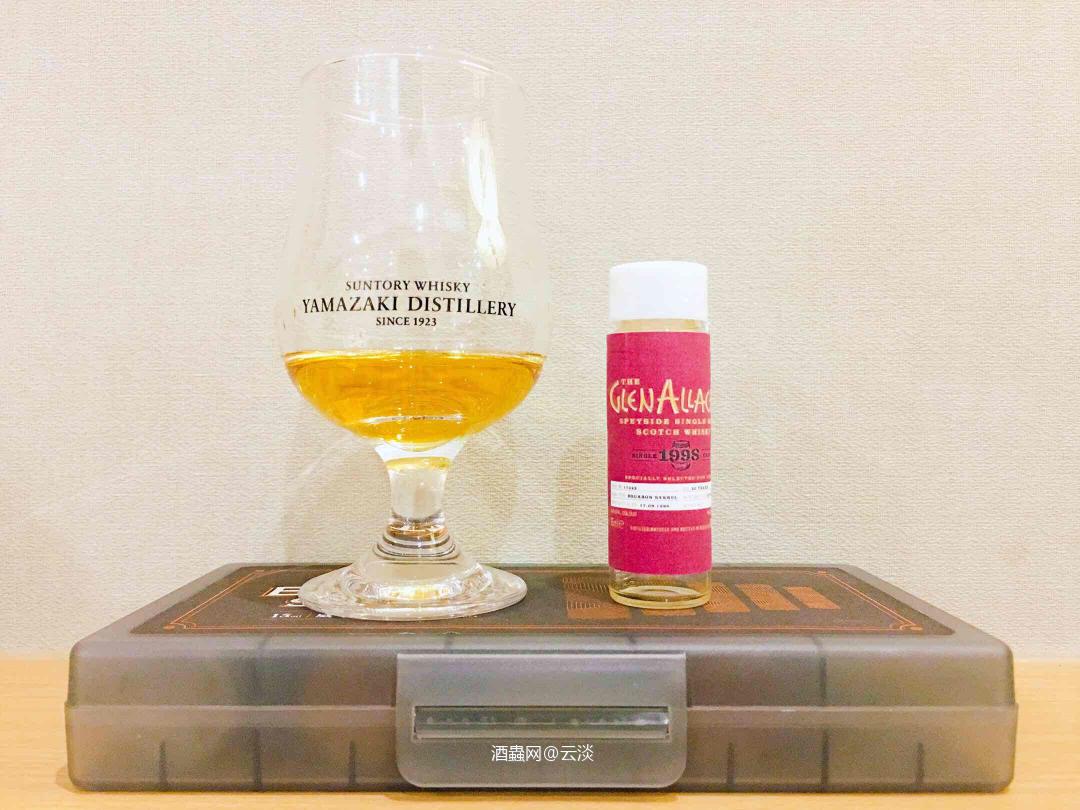 算是了解了下<img src='https://sdata.whiskyworm.com/xcxpics/emoji_29.png' class='emoji' />不会写酒评！