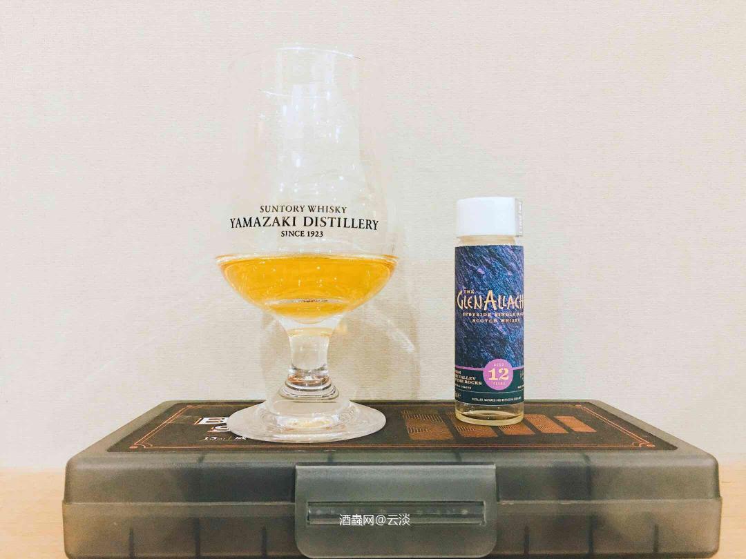 算是了解了下<img src='https://sdata.whiskyworm.com/xcxpics/emoji_29.png' class='emoji' />不会写酒评！