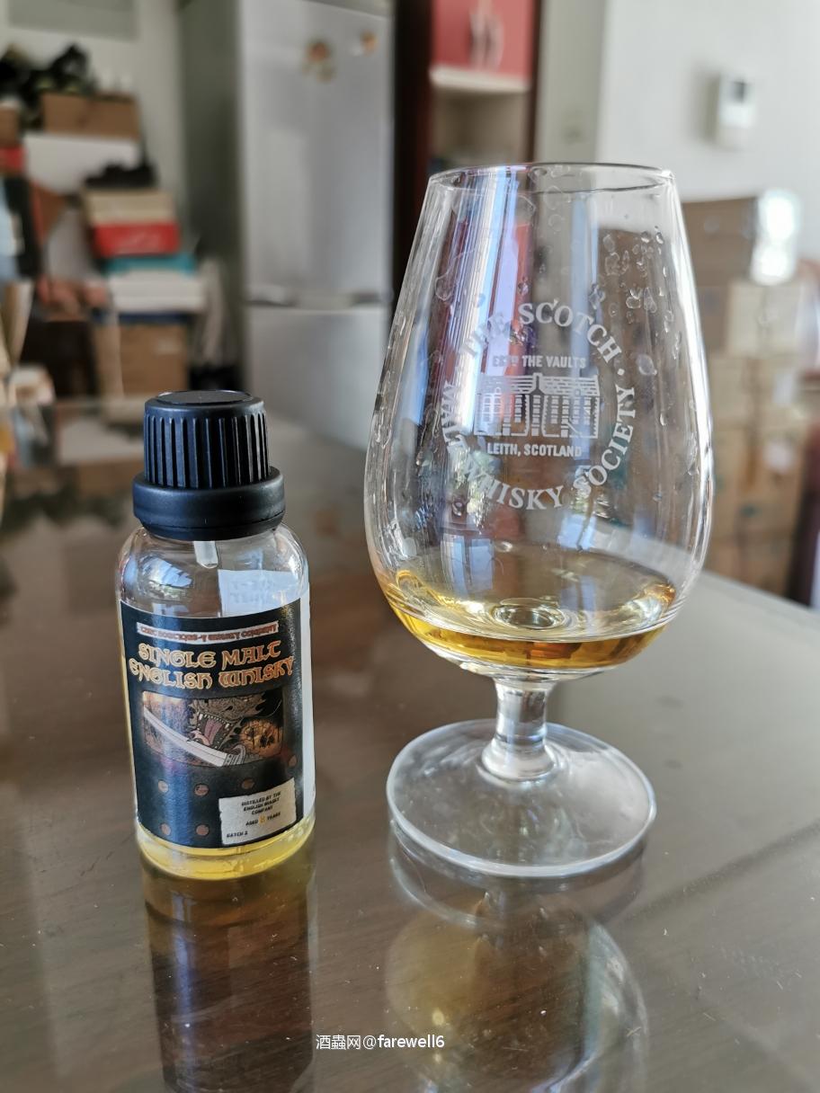 漫画标英国威士忌8年