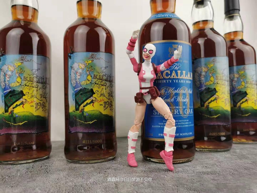 又是一年春夏秋，时光荏苒，每次相遇都插肩而过