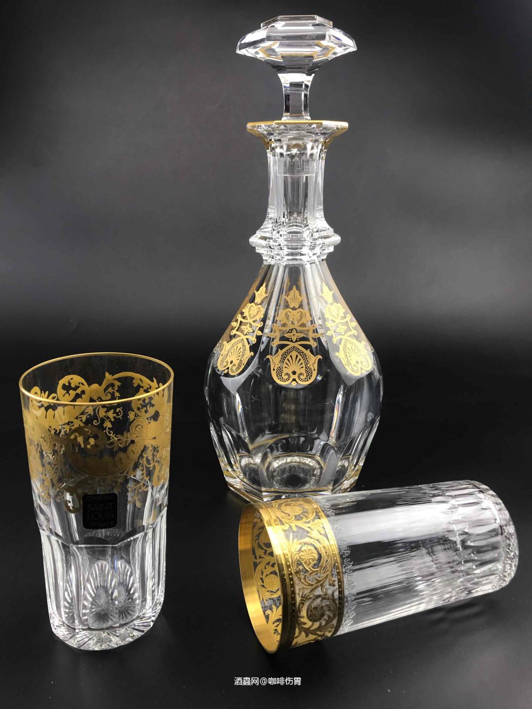 金杯金酒瓶金花瓶！