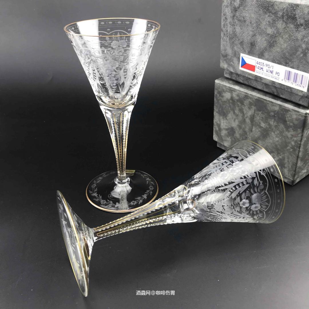 金杯金酒瓶金花瓶！