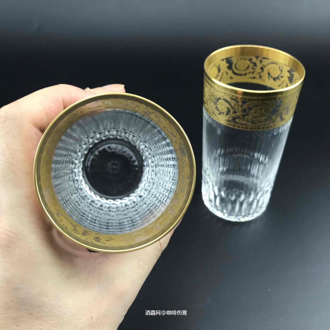 金杯金酒瓶金花瓶！