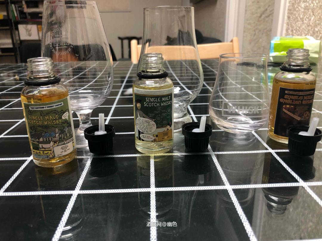 交作业～三款漫画标酒评～