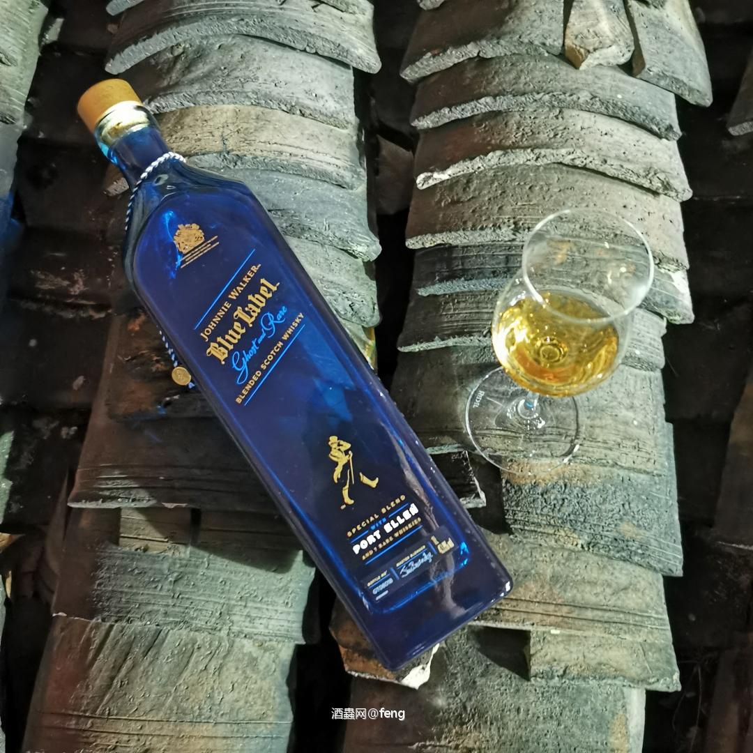 月下饮酒，梦里余香