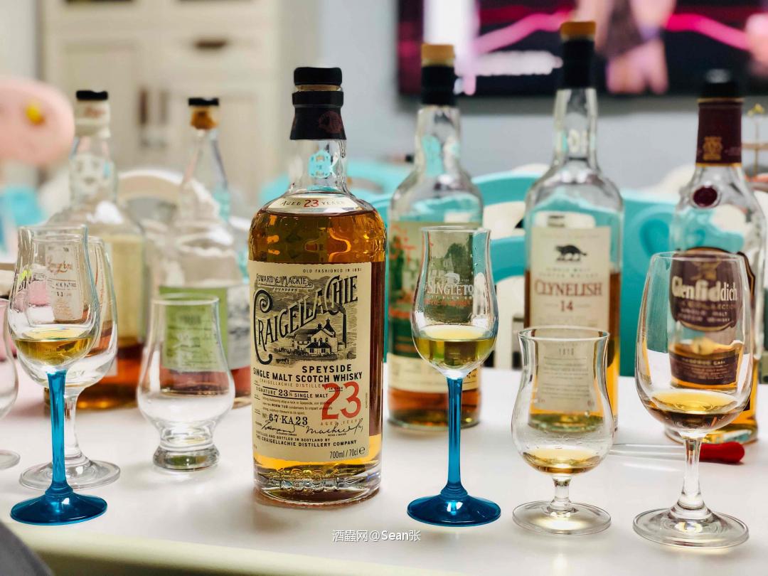 最近上镜率颇高的克莱嘉赫