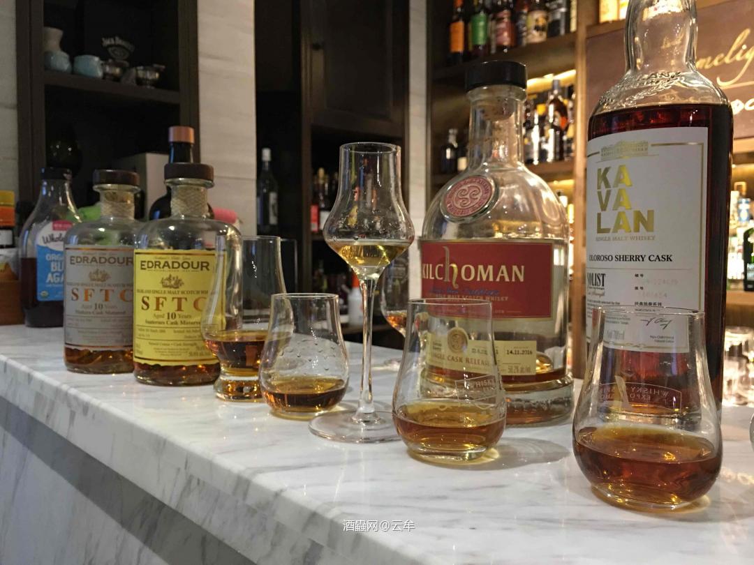 前两月有幸在南宁威士忌圈大佬 想不清楚 和 高富 的帮助下，…