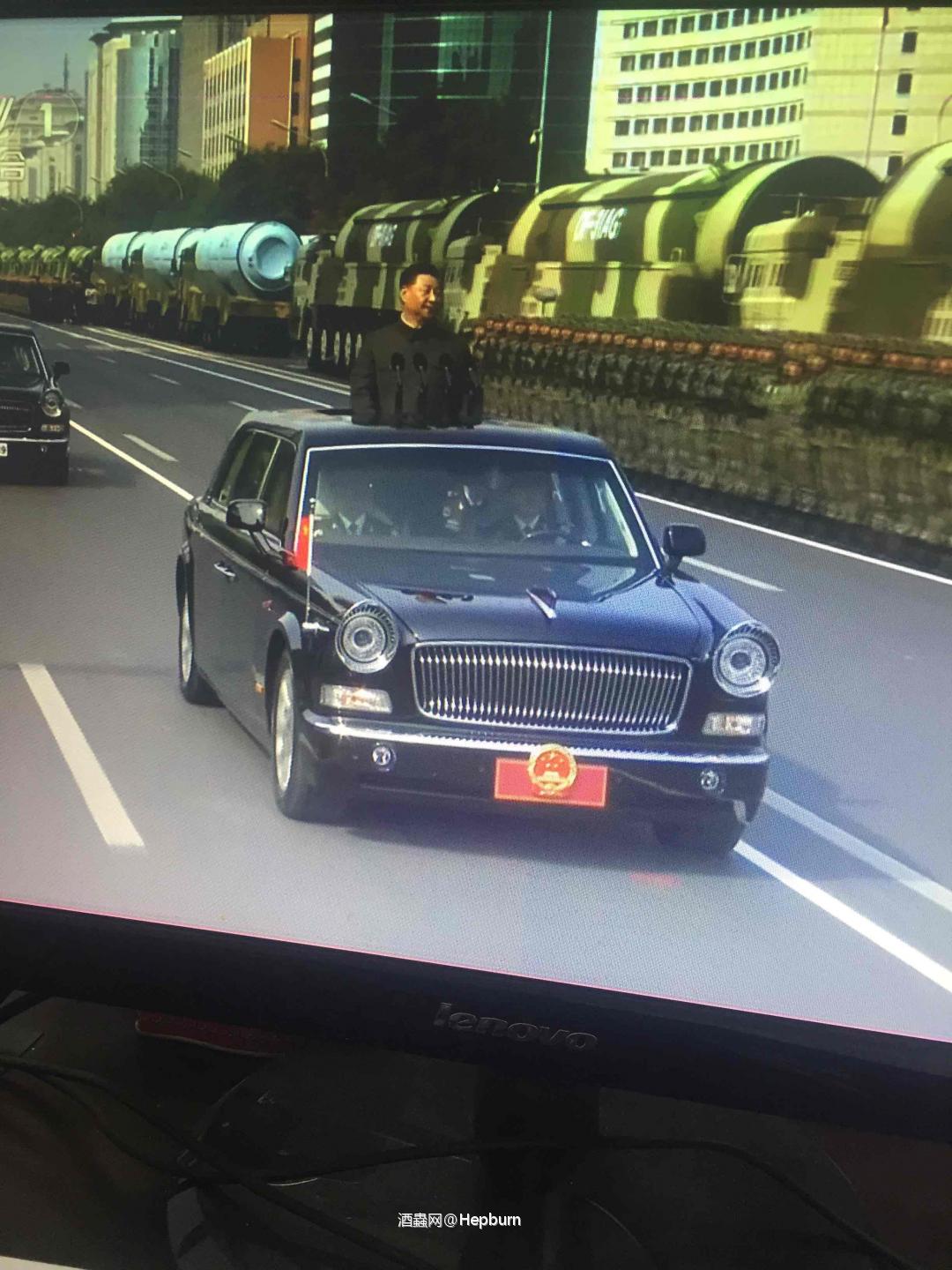 来杯醇黑看阅兵