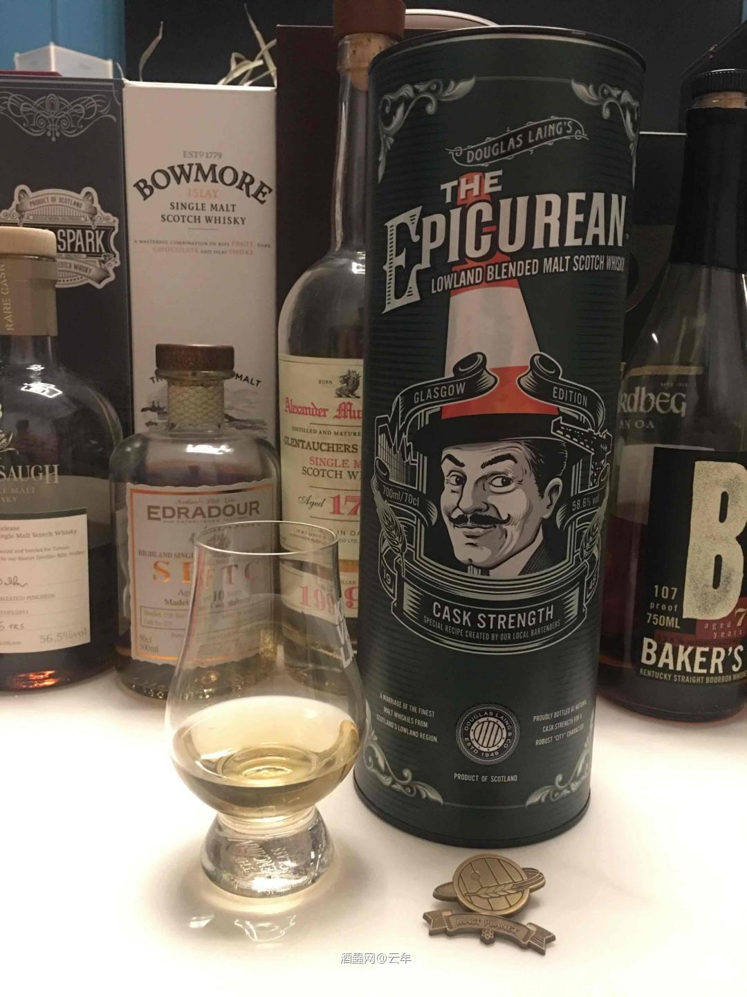 今夜加冰吨吨吨，睡前再来一波调和桶强助眠<img src='https://sdata.whiskyworm.com/xcxpics/emoji_9.png' class='emoji' />