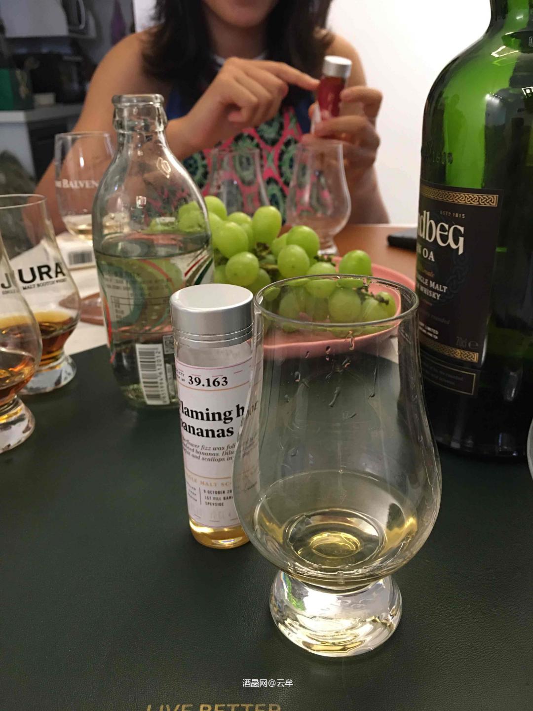 昨夜南宁小范围喜迎70周年国庆差点成为两条咸鱼局聚会