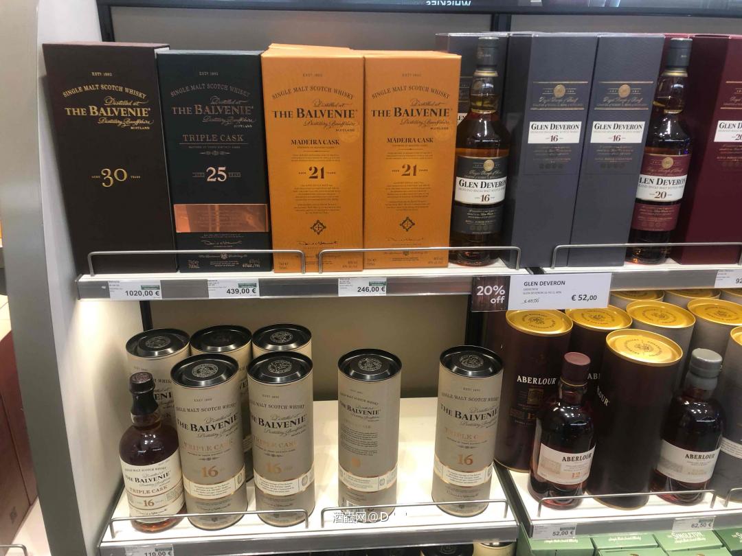 罗马菲乌米奇诺机场免税店