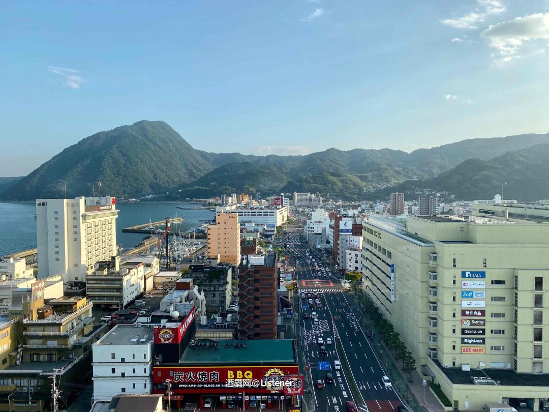 安静的时光很短，也很足够.