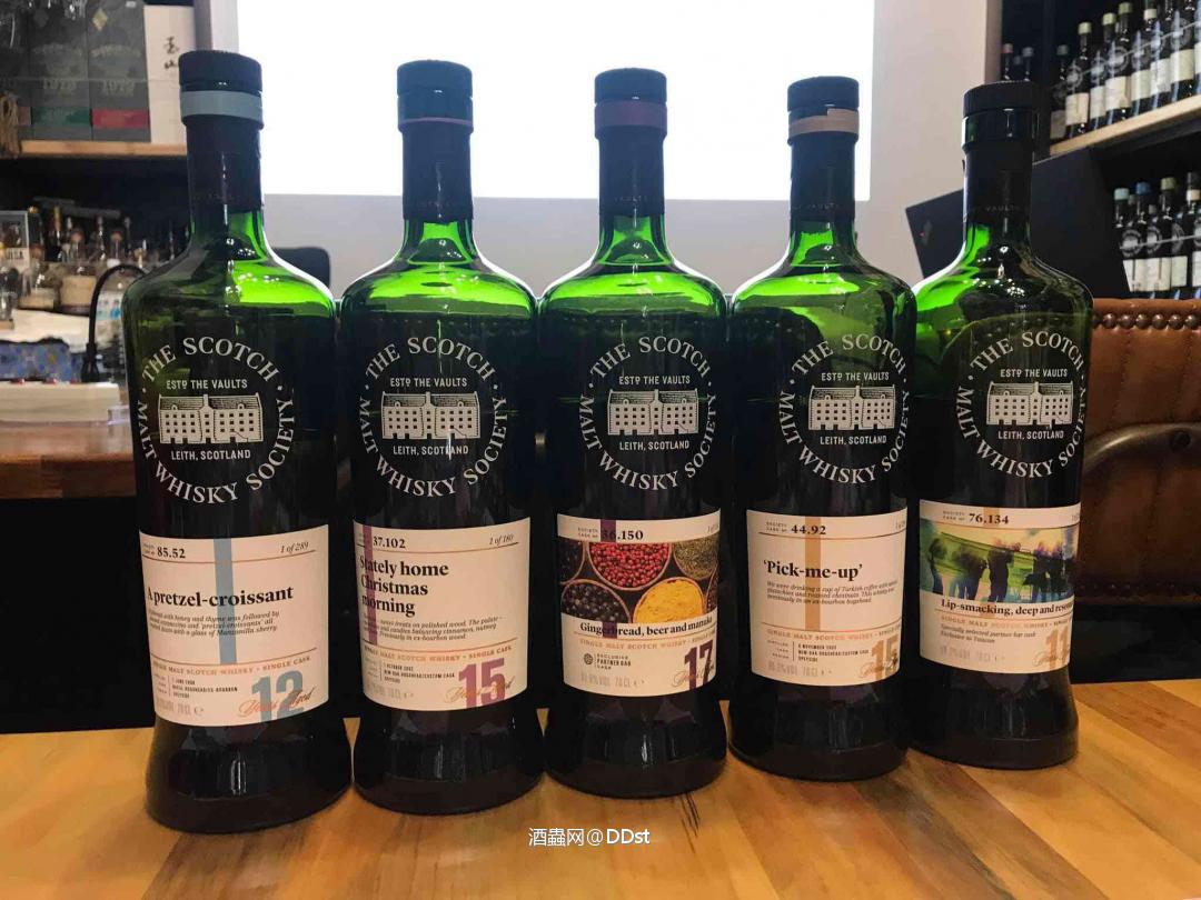 安靜的小世界 品味不同的她