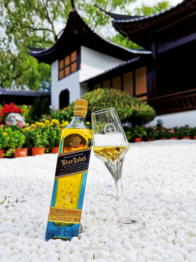 我那款秋日里的威士忌