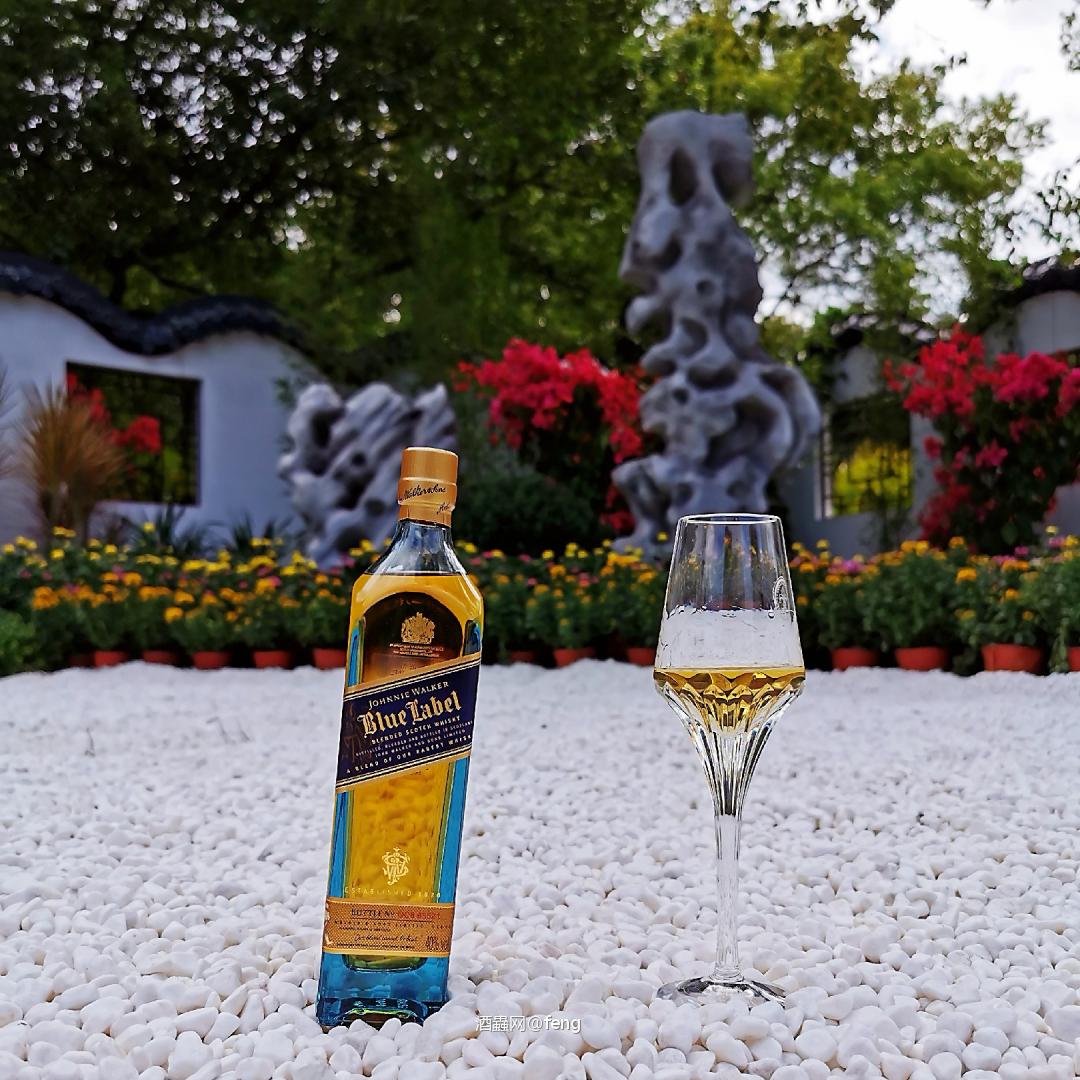 我那款秋日里的威士忌