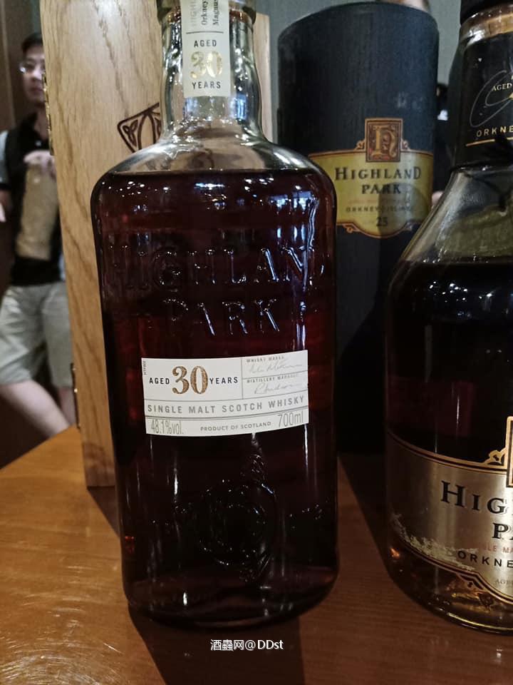 我那款秋日里的威士忌