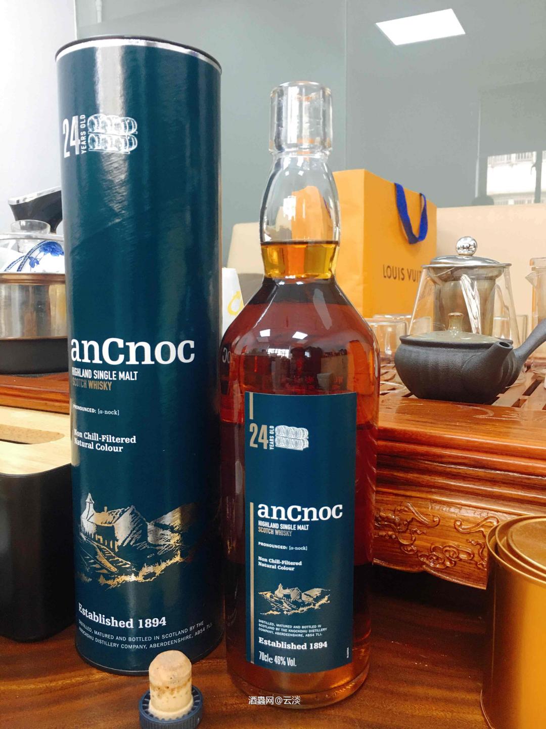 开战……<img src='https://sdata.whiskyworm.com/xcxpics/emoji_21.png' class='emoji' />